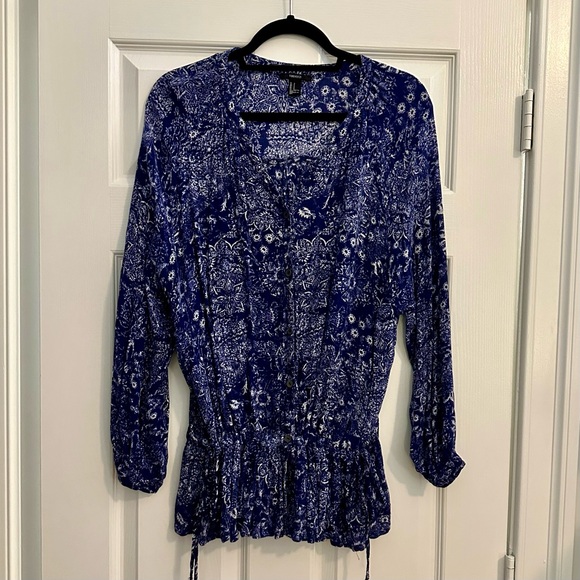 Forever 21 Blue & White Paisley Side-tie Blouse - Picture 1 of 5